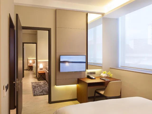 غرفة بغرفتي نوم، Louis Kienne Serviced Residences 1/1