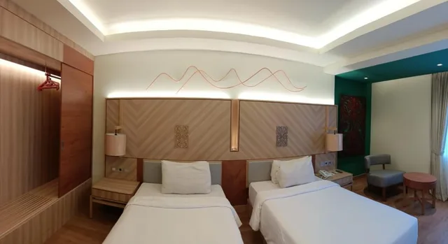 Superior, Double or Twin Bed, New Building، Khas Parapat 3/10
