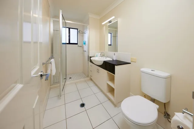 3 Bedrooms, Apartment, 2 King Beds, Single Bed, Water View، Jack Newell Holiday Apartments 7/10