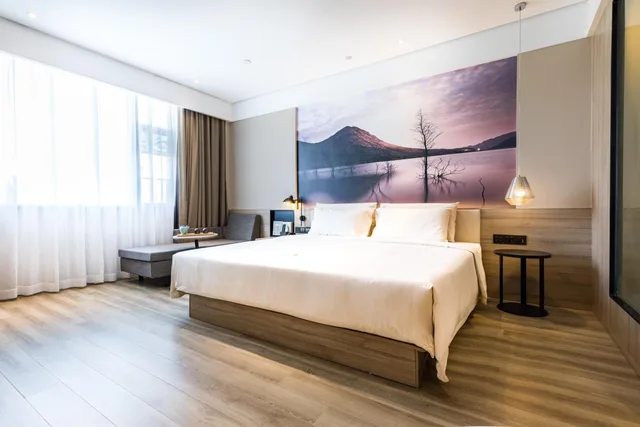 Superior, Suite, Atour Hotel Jimei University Xiamen 2/3