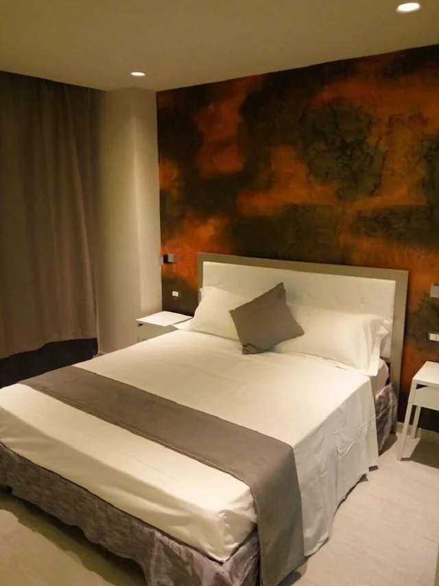 Standard, Queen Bed, Mina Accomodation 1/2