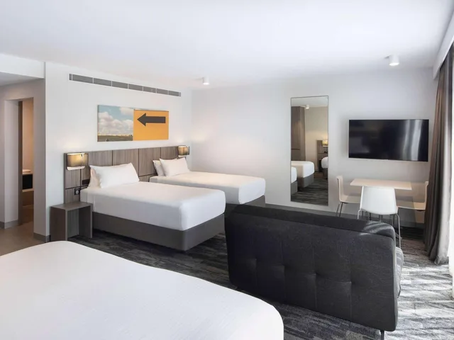 غرفة عائلية بسرير فردي، Mercure Sydney Blacktown 8/10