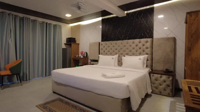 غرفة سوبيريور بسرير كينج بإطلالة على البحر، Randiya Sea View Hotel 1/2