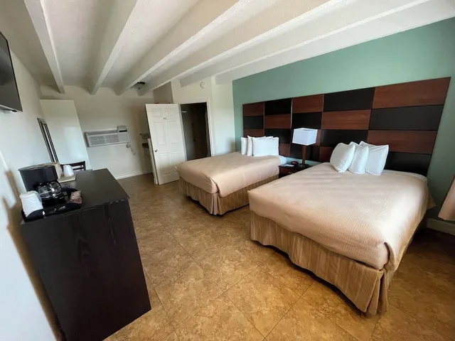 Standard, 2 Double Beds, City View, Kitchenette, Aqua Terrace 1/1