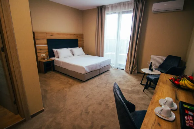 Family Suite, Queen and Twin Beds, Hotel Via Serdika 1/1