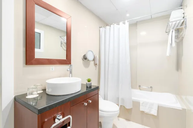 غرفة ديلوكس مفردة، Golden Sands Hotel and Residences 2/2