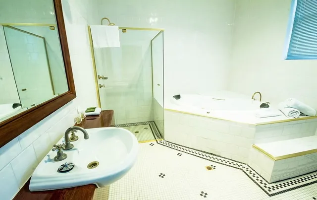 Heritage, Spa, Executive, King Bed، Largs Pier Hotel 3/5