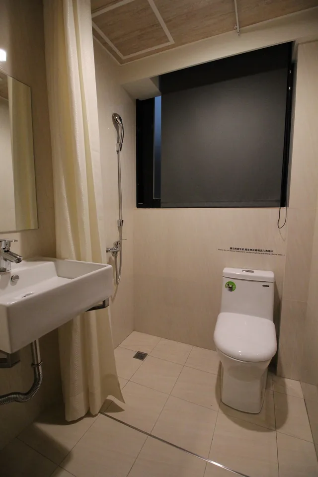 سكن مشترك للرجال بحمام مشترك، Backpackers Hostel-Ximending Branch 1/2