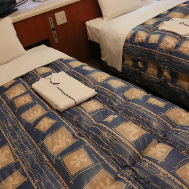 غرفة بسريرين منفصلين للمدخنين، Hotel Ikeda 3/5