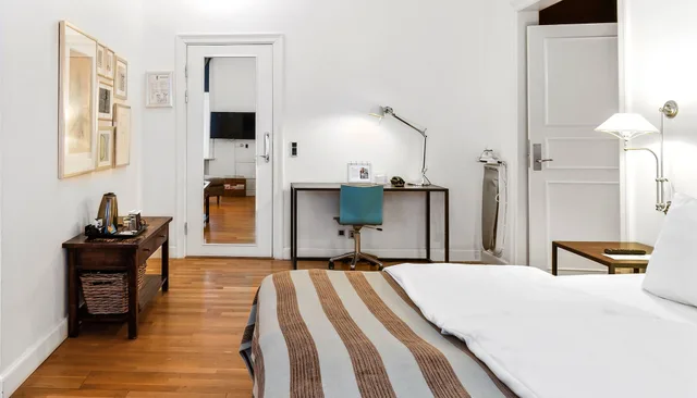 Junior Suite, King Bed, Hotel Kong Arthur 2/10
