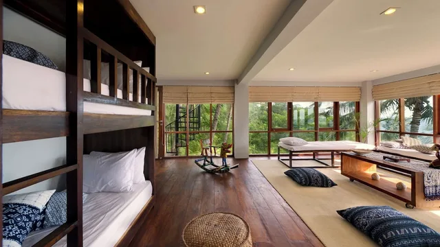 5 Bedrooms, Villa, 4 Beds, 3 King Beds, Sea View, Malimbu Cliff Villa 4/6
