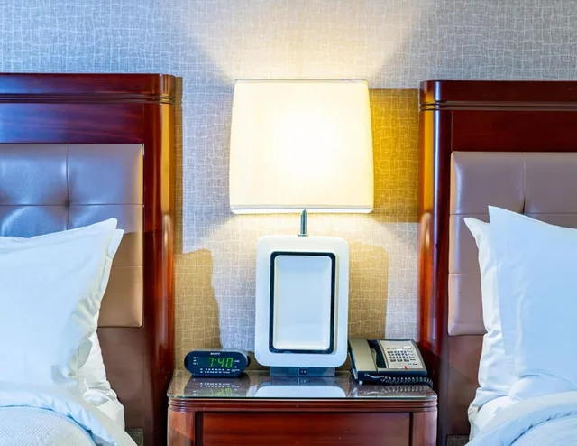 Room, 2 Queen Beds, Club Floor، Red Deer Resort & Casino 4/4