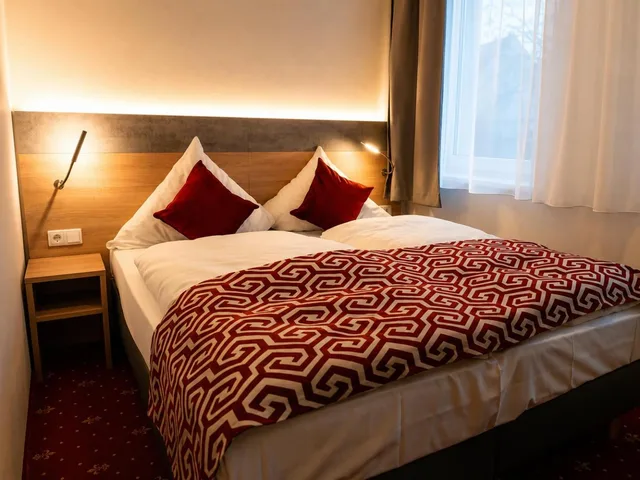 غرفة كومفورت ثلاثية بسرير فردي، Hotel Stadion Stadt 1/1