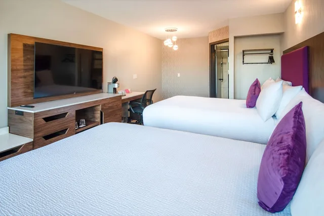 غرفة بسريرين كوين، Coast Courtenay Hotel 2/7