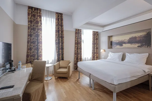 غرفة قياسية بسرير مزدوج، Opera Hotel 5/10