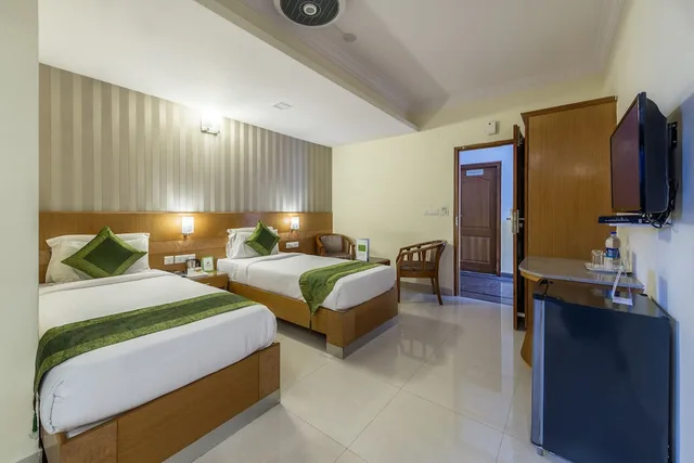 غرفة قياسية بسرير كوين، Treebo Akshaya Lalbagh Inn Bangalore 4/8