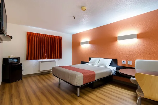 غرفة ديلوكس بسرير كوين، Motel6 Kerrobert, SK 3/10