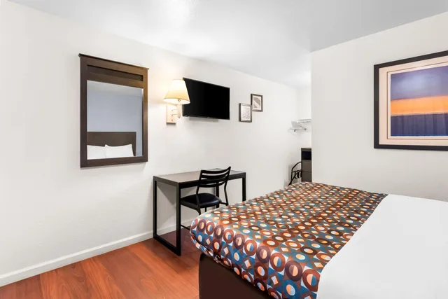 Standard, Queen Bed, Americas Best Value Inn Stillwater 3/4