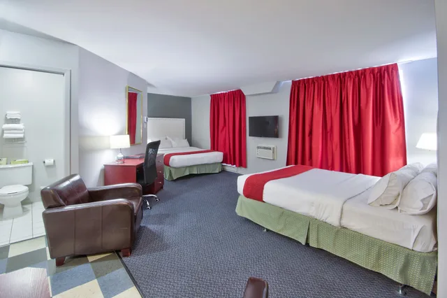 جناح استوديو سوبيريور بسرير بطابقين وسريرين كوين بمطبخ، Hotel Du Nord 3/10