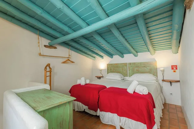 2 Bedrooms, Cottage, 4 Beds, Courtyard Area، Aldeia da Pedralva by WOT Signature 3/8
