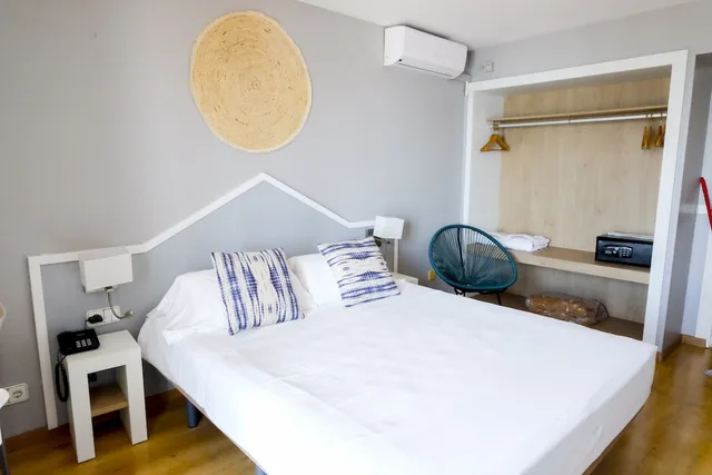 Room, Twin Beds, Sea View, Subur Hotel Sitges 4/4