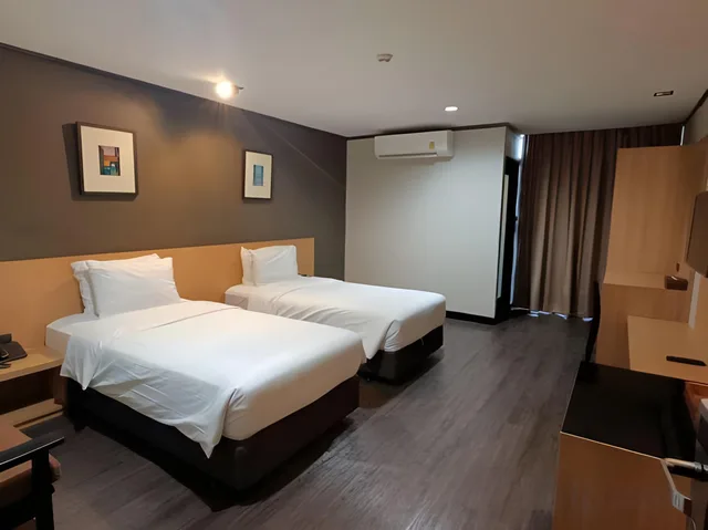 Room, Twin Beds, No Window، Bangkok Inter Place Hotel 2/3