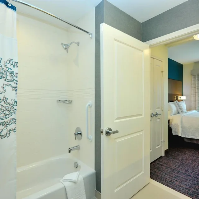 غرفة بسريرين مزدوجين لذوي الإعاقة، RESIDENCE INN HOUSTON TOMBALL 3/4