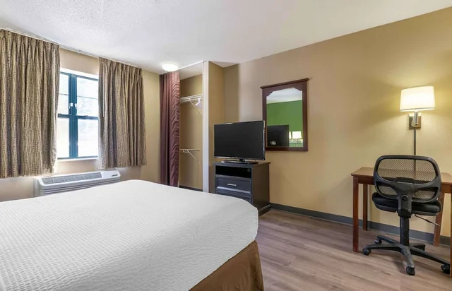 استوديو بسرير كوين لذوي الإعاقة، Extended Stay America - Fayetteville - Springdale 1/3
