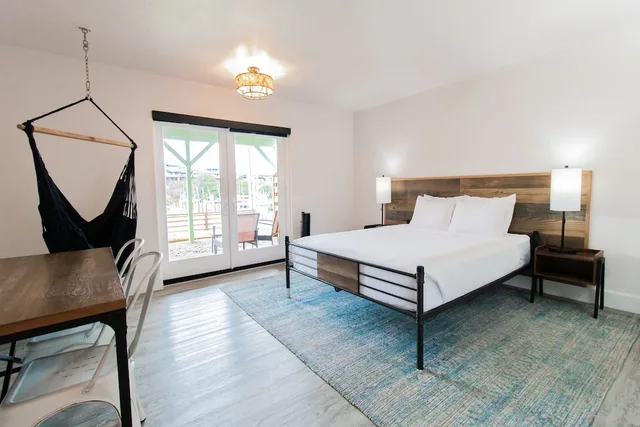 Room, Single, Queen Bed, SCP Depoe Bay Hotel 1/1