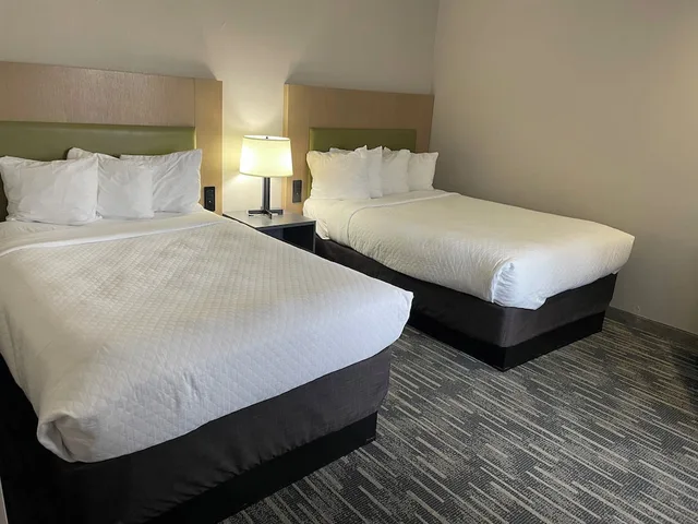 جناح بسريرين مزدوجين بغرفة نوم واحدة، Country Inn and Suites By Radisson Bakersfield, CA 3/5