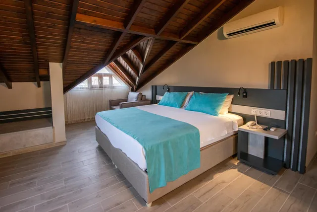 جناح جونيور بشرفة، Göcek Arion Hotel 2/10