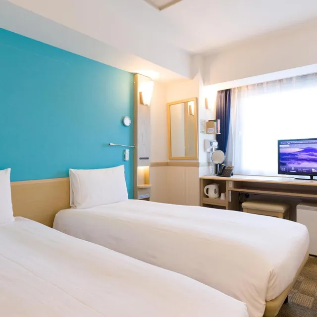 غرفة بسريرين منفصلين للمدخنين، Toyoko Inn Matsudo-eki Higashi-guchi 2/10
