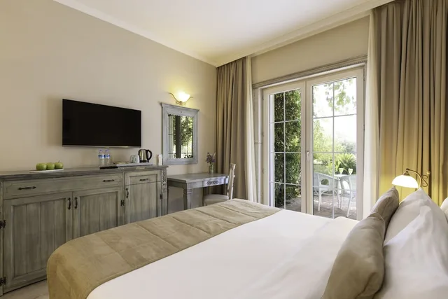 Deluxe, Queen Bed, Garden View, Terrace, Alacati Beach Resort 1/4