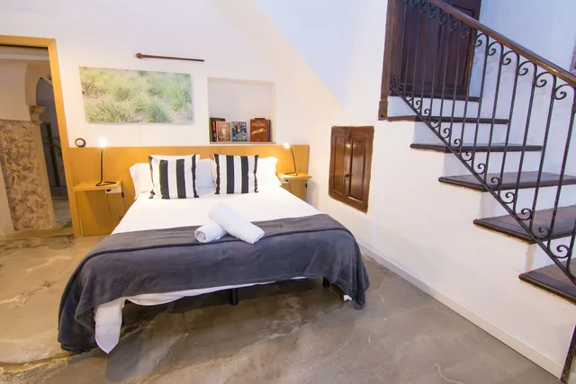 Superior, Queen Bed, Hotel Turixant 1/3