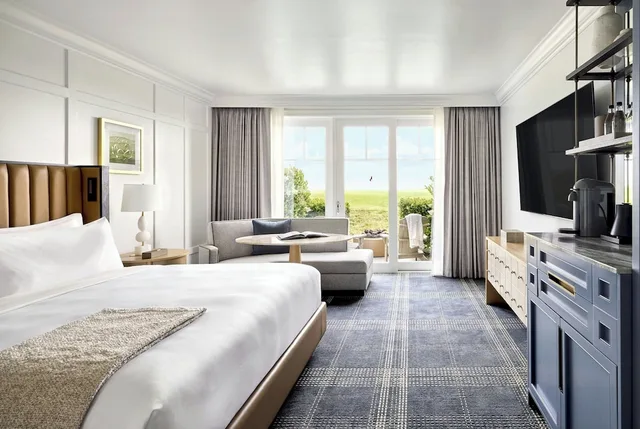 Room, 2 Queen Beds, Terrace, The Ritz Carlton Half Moon Bay 4/8