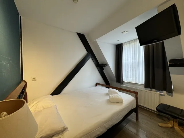 Room, Double Bed, Small, Attic، Boutique Hotel La Belle Vue 2/2