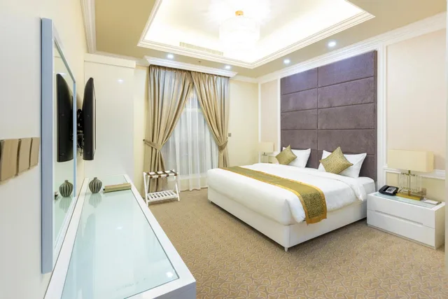جناح سوبيريور، Remaj Hotel 3/6