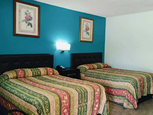 2 Full Bed Smoking، Budget Inn By OYO Edinburg Hwy 281 2/4