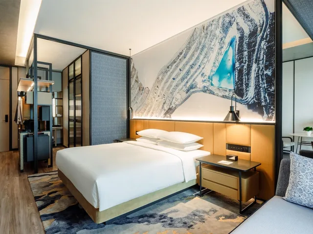 غرفة ديلوكس بسرير كينج، Hyatt Centric City Centre Kuala Lumpur 2/4