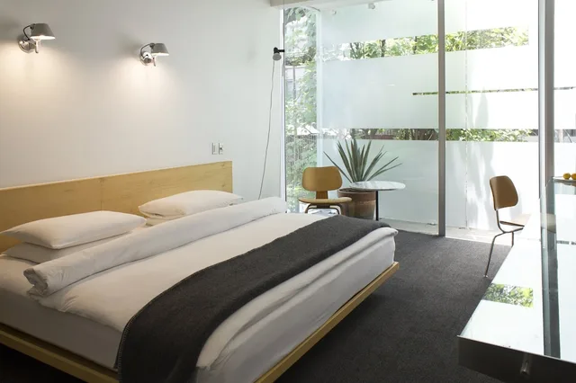 غرفة ديلوكس بسرير كينج، Habita, Mexico City, a Member of Design Hotels 1/2