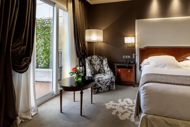 Courtyard, Suite, Terrace، Wellington Hotel Spa Madrid 1/5