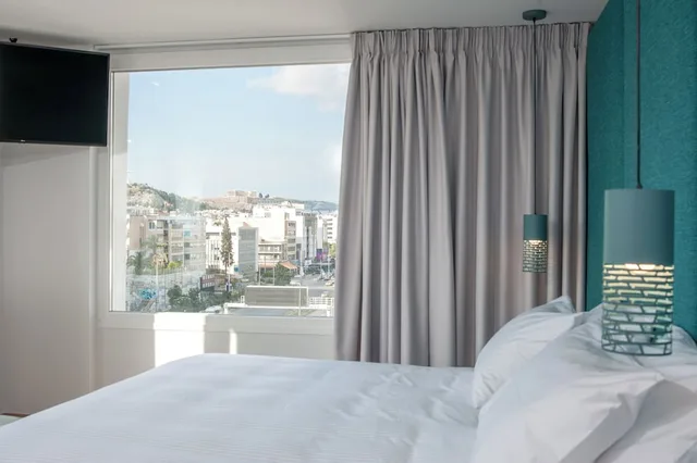 Twin or Double room De Luxe Acropolis View، Athenaeum Smart Hotel 2/6