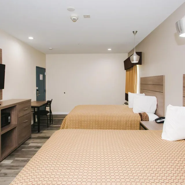 استوديو ديلوكس بسرير كينج، Palace Inn Louetta 6/10