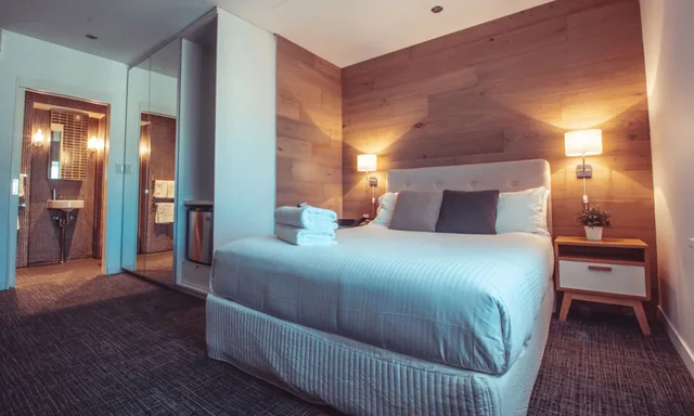 غرفة سوبيريور بسرير كوين، Crown Hotel Surry Hills 2/8
