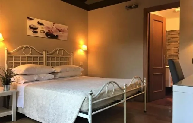 غرفة قياسية بسرير كوين، Orto di Roma 5/10