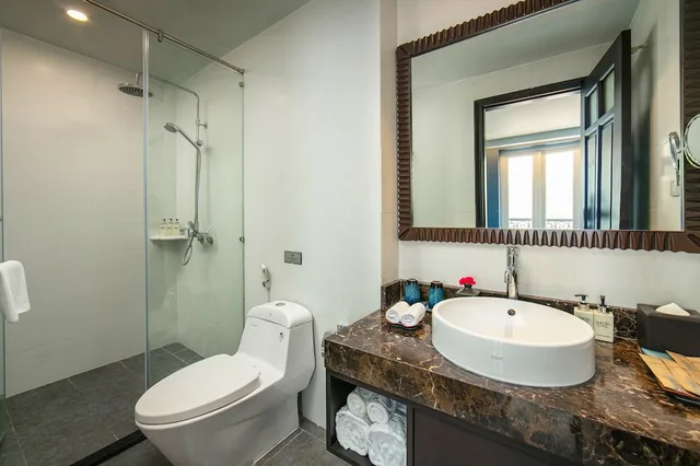 Gallery, Garden, Suite, King Bed, Sauna, Terrace، Ogallery Premier Hotel And Spa 10/10