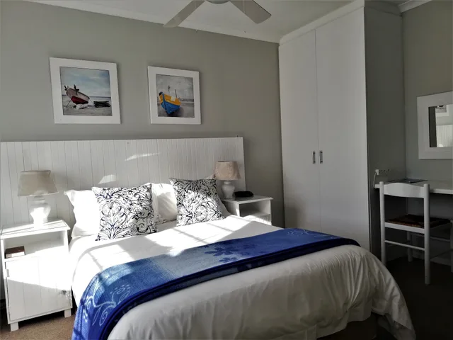 Room, Double Bed, Blouberg Dolphin Inn 1/10