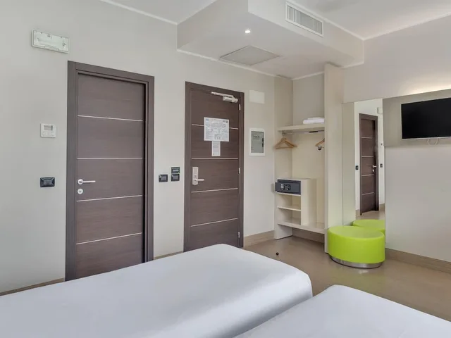 غرفة سوبيريور بسريرين منفصلين، B&B Hotel Como Camerlata 3/10