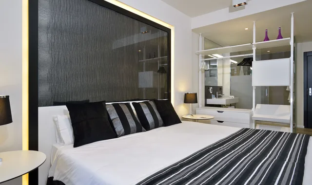Grand, the Level, Suite, Queen Bed، Melia South Beach 1/9