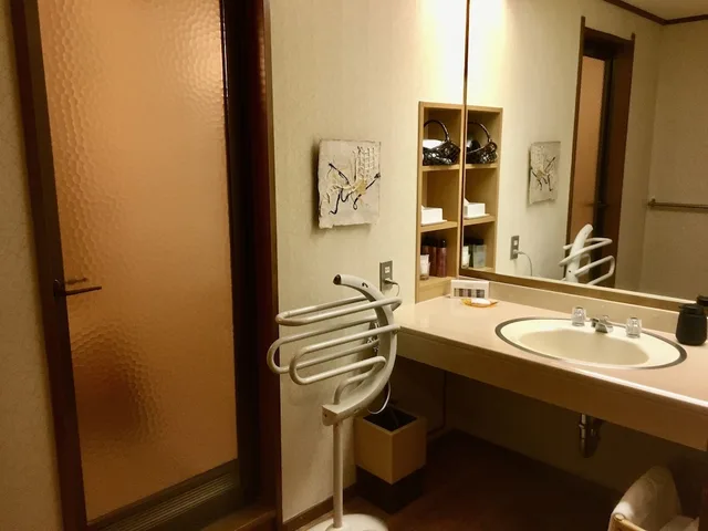 جناح جونيور بسريرين منفصلين وفرشتي فوتون في طابق منخفض، HOTEL YAGI 2/2